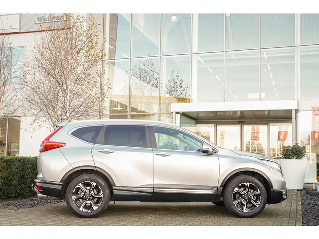 Honda CR-V 1.5i VTEC LIFESTYLE TURBO 4WD 2020 Benzine 53