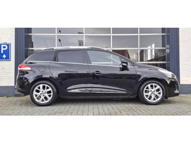 Renault Clio Estate TCe 90 Limited 2020 Benzine 6