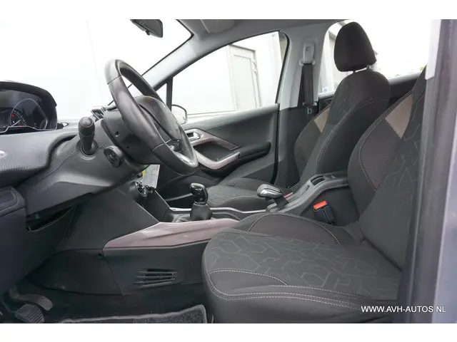Peugeot 2008 1.2 PureTech Style 2016 Benzine 6