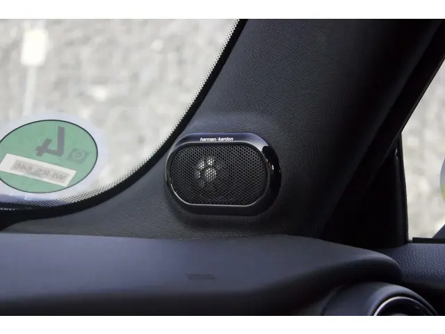 MINI Cooper S Mini 2.0 2018 Benzine 18