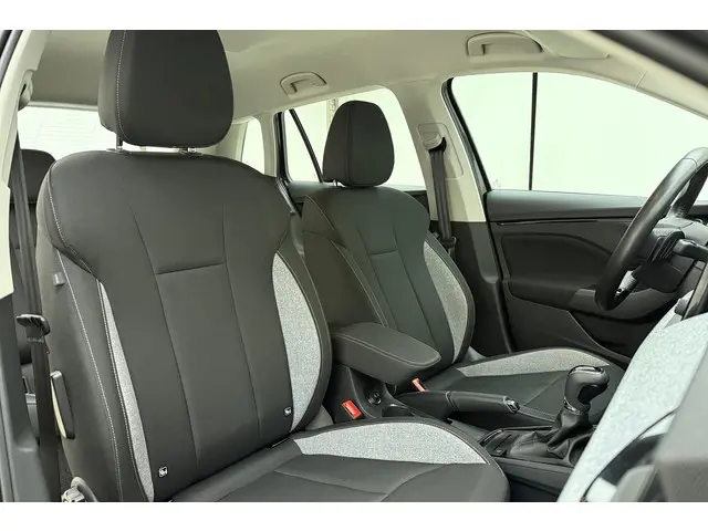 Škoda Kamiq 1.0 TSI Selection 2024 Benzine 13