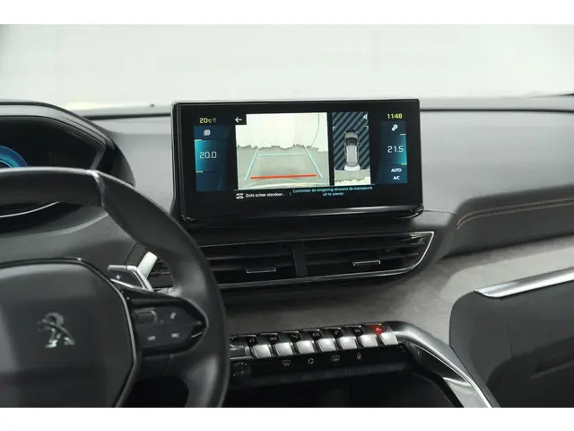 Peugeot 3008 HYbrid4 300 GT 2023 Hybride Benzine 15