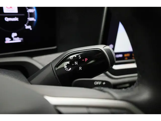 Volkswagen Passat Variant 1.5eTSI/150PK DSG 2024 Benzine 14