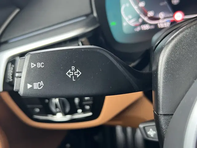 BMW 5 Serie 530e M-Sport Plus 2023 Hybride Benzine 38