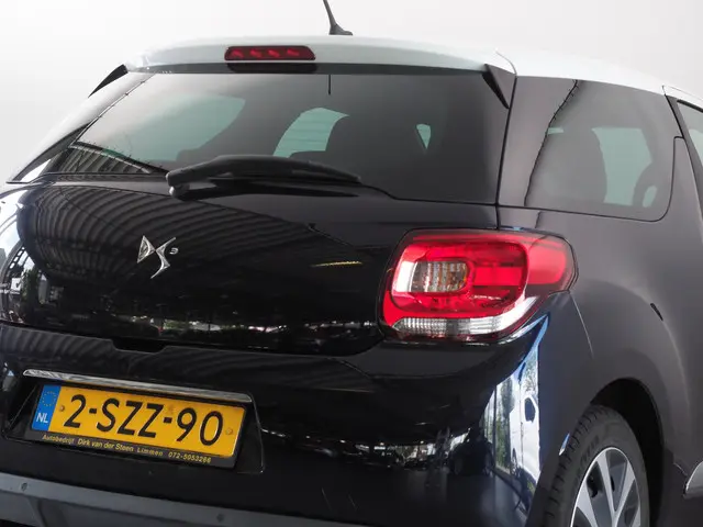 Citroën DS3 1.2 VTi So Chic 2013 Benzine 4