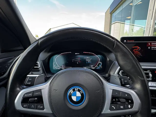 BMW X3 xDrive30e High Executive 2022 Hybride Benzine 5
