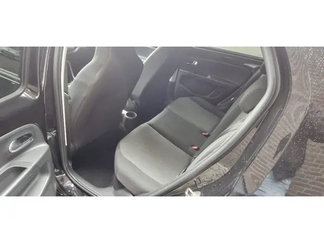 Volkswagen up! 1.0 move up! BlueM. 2015 Benzine 12