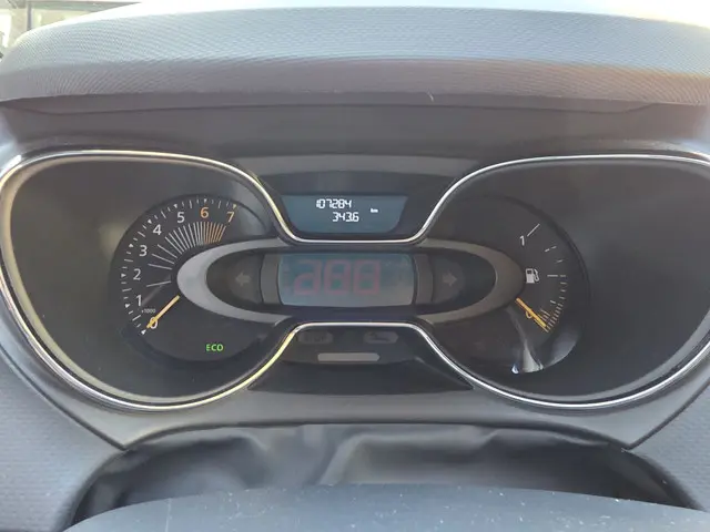 Renault Captur 1.2 TCe Dynamique 2013 Benzine 25