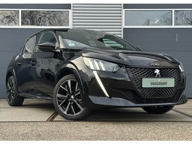 Peugeot 208 1.2 PureTech GT Pack 2023 Benzine 8