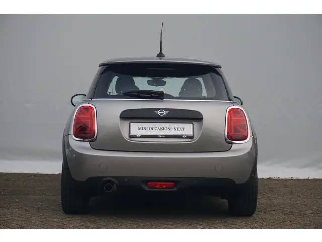MINI 3-Deurs One 2020 Benzine 5