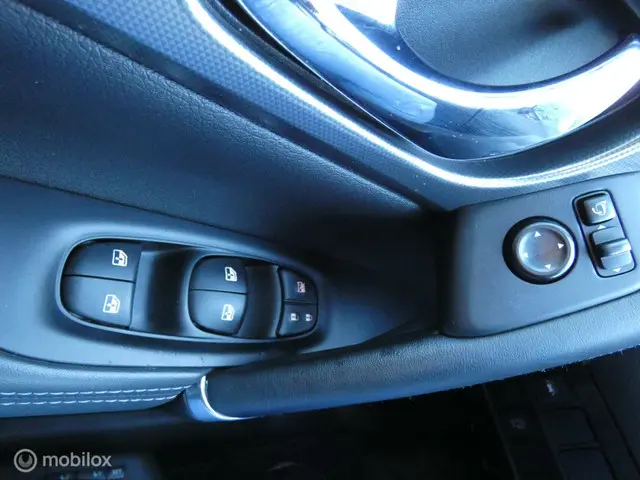 Nissan QASHQAI 1.2 Tekna +/ FULL OPTIONS / 140Pk 2017 Benzine 19