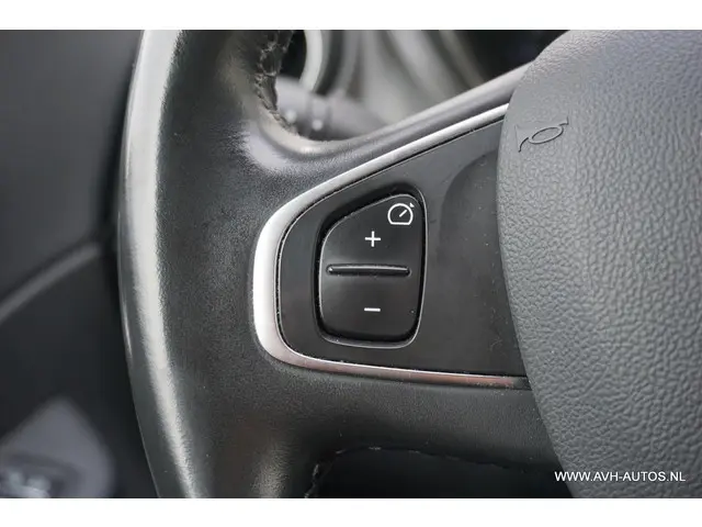 Renault Captur 0.9 TCe Intens 2018 Benzine 18