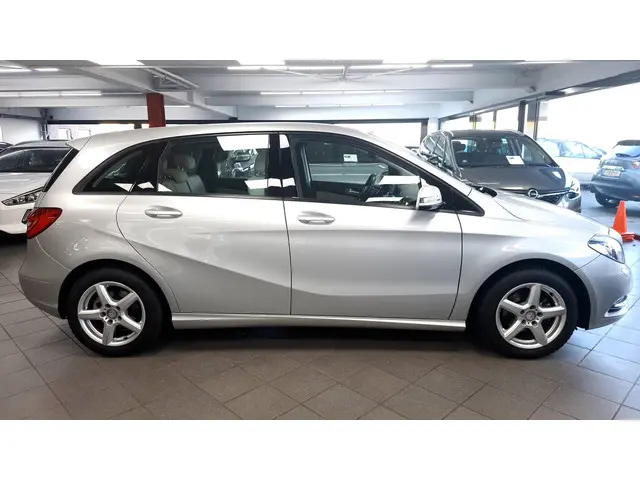 Mercedes-Benz B-Klasse 180 Ambition 2013 Benzine 5