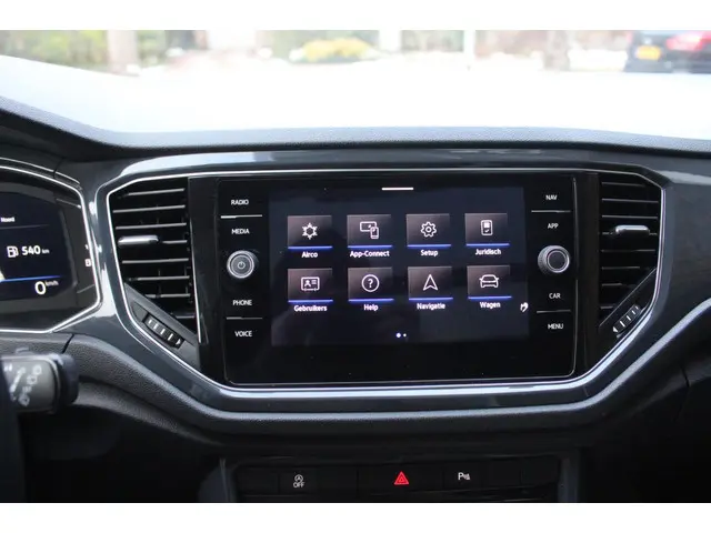 Volkswagen T-Roc 1.5 TSI Sport 2021 Benzine 14