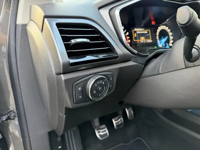 Ford Mondeo Wagon 1.5 ST Line 2017 Benzine 15