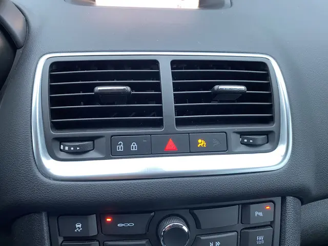 Opel Meriva 1.4 Blitz 2016 Benzine 26