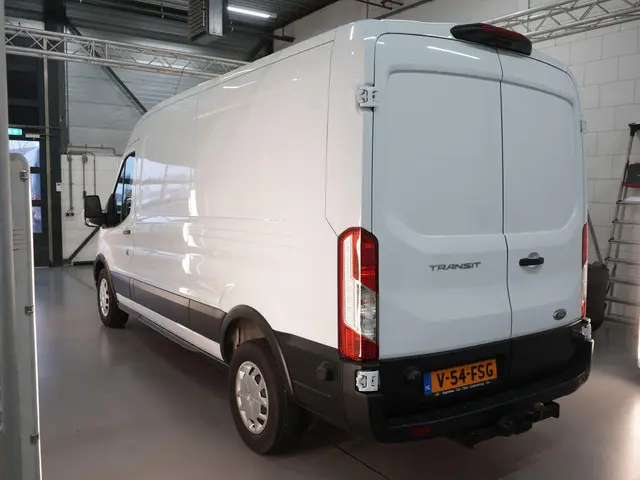 Ford Transit 350 2.0 TDCI L3H2 Trend 2024 Diesel 5