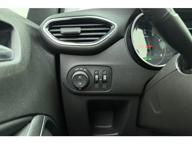 Opel Crossland 1.2 Elegance 2021 Benzine 22