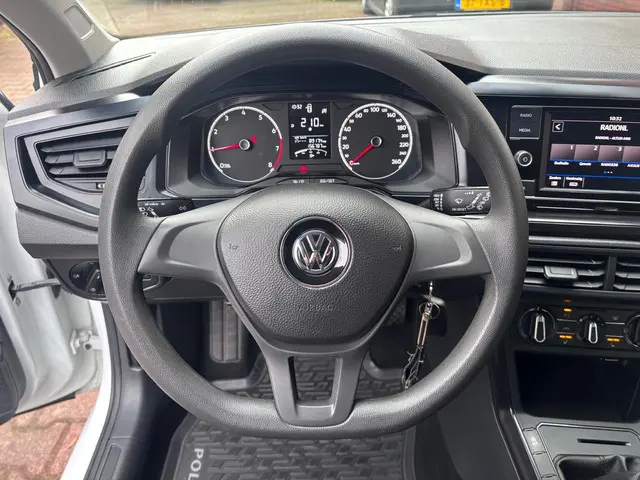Volkswagen Polo 1.0 MPI Comfortline 2019 Benzine 20