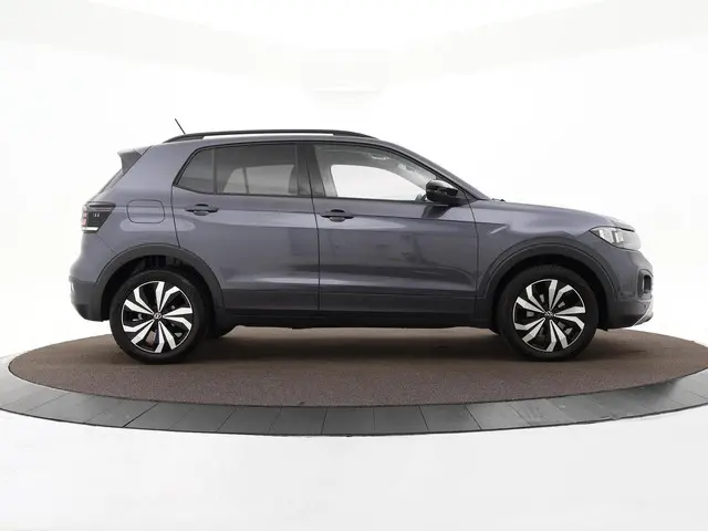 Volkswagen T-Cross 1.0TSI/110PK Life DSG 2022 Benzine 20