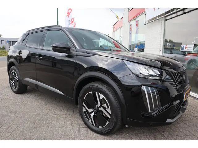 Peugeot 2008 1.2 HYBRID 136 GT 2024 Hybride Benzine 13
