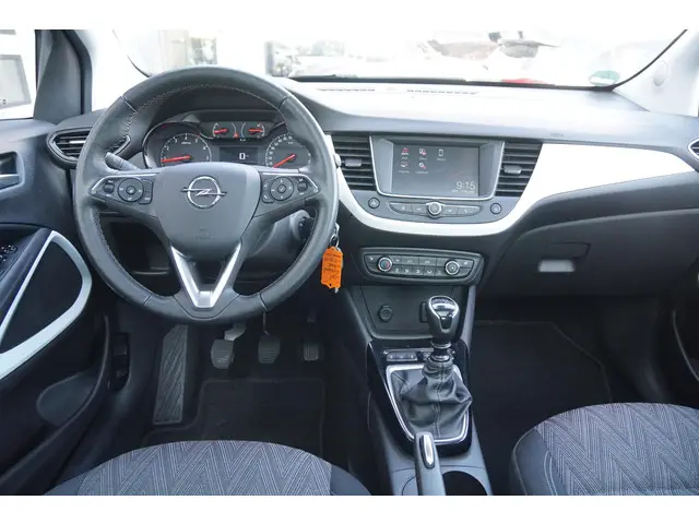 Opel Crossland X 3