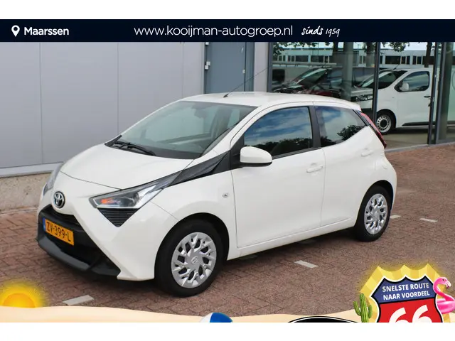 Toyota Aygo 1.0 VVT-i x-play limited 2019 Benzine