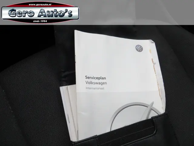 Volkswagen up! 1.0 BMT move up! 5drs 2017 Benzine 4