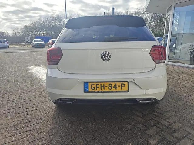 Volkswagen Polo 1.5 TSI DSG Highl.BnsR 2020 Benzine 4