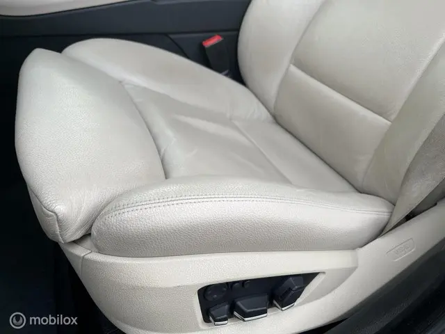 BMW 5 Serie 530i High Executive + 2013 Benzine 13