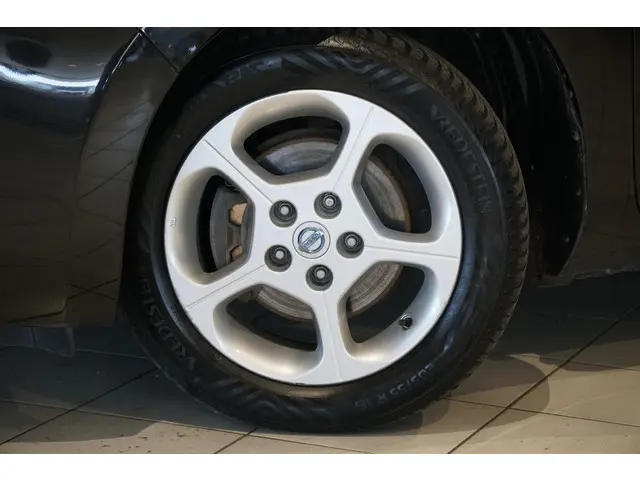 Nissan Leaf Acenta 24 kWh 2014 Elektrisch 33
