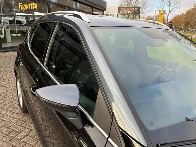 SEAT Arona 1.5 TSI EVO FR Business Intense 2019 Benzine 31