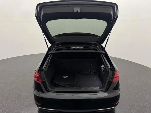 Audi A3 Sportback 1.4 e-tron Sport 2018 Hybride Benzine 21
