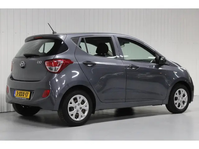 Hyundai i10 1.0i i-Motion 2014 Benzine 6