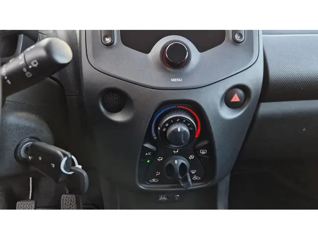 Toyota Aygo 1.0 VVT-i x-fun 2018 Benzine 19