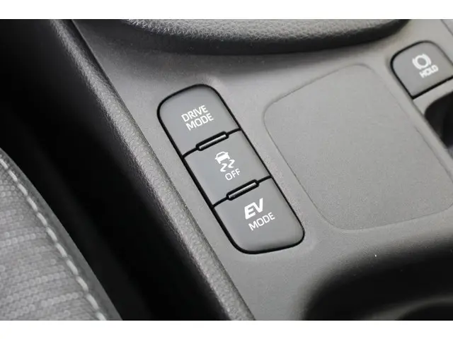 Toyota Yaris 1.5 Hybrid 2025 Hybride Benzine 40