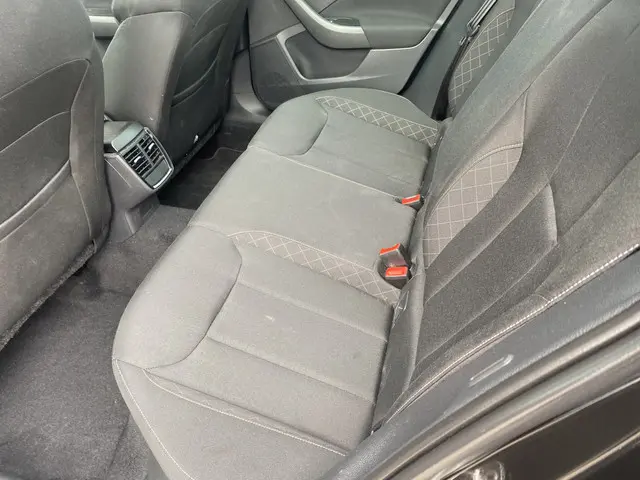 Škoda Scala 1.0 TSI Online Edition 2022 Benzine 25