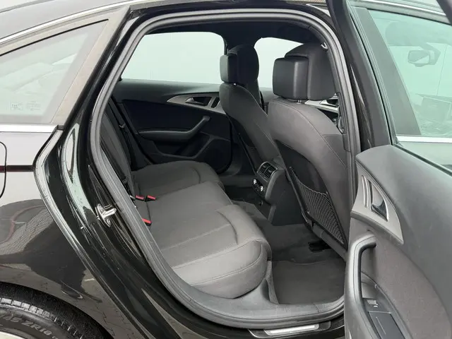 Audi A6 Limousine 2.8 FSI Pro Line Plus 2013 Benzine 16