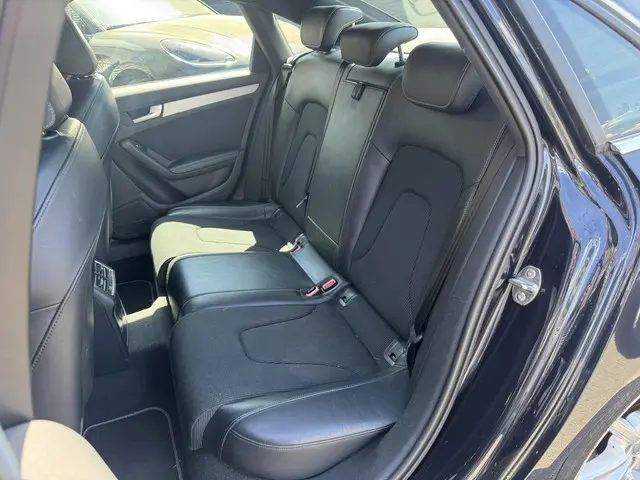 Audi A4 Limousine 1.8 TFSI S Edition 2015 Benzine 22