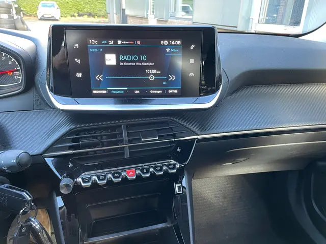 Peugeot 2008 1.2 PureTech Blue Lease Allure 2020 Benzine 9