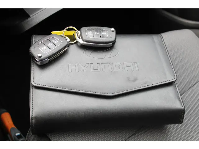 Hyundai i20 Coupé 1.0 T-GDI Comfort 2016 Benzine 25