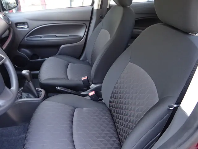 Mitsubishi Space Star 1.2 Active *** ACTIE *** 2025 Benzine 14