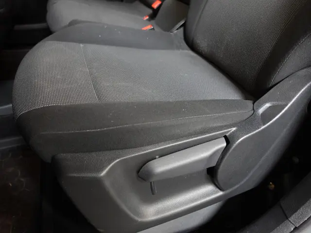 Opel Combo 102pk L1H1 2023 Diesel 12