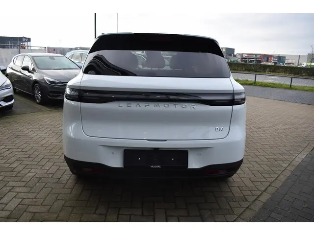 Leapmotor B10 Design ProMax 67.1 kWh 2026 Elektrisch 5