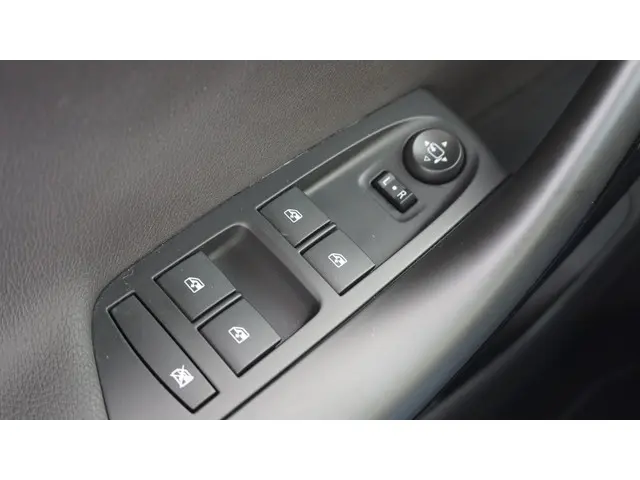 Opel Astra 1.4 Innovation Trekhaak | PDC V+A 2017 Benzine 27