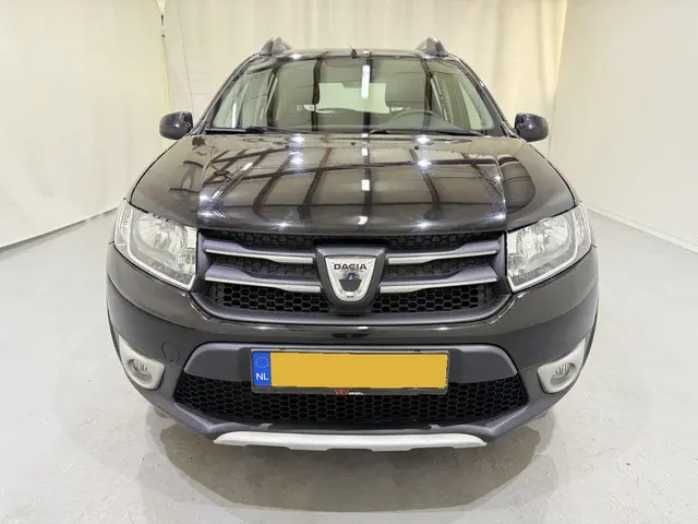Dacia Sandero Stepway 0.9 TCe Laureate Navi 2014 Benzine 2