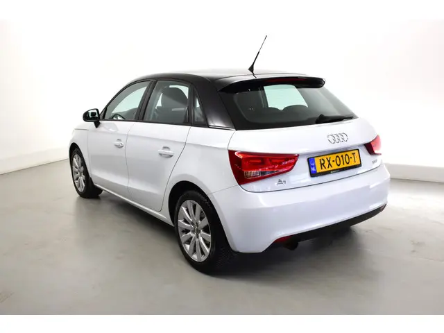 Audi A1 1.2 TFSI Sportback: 2014 Benzine 16