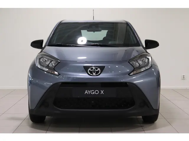 Toyota Aygo X 1.0 VVT-i MT Play, 2025 Benzine 13