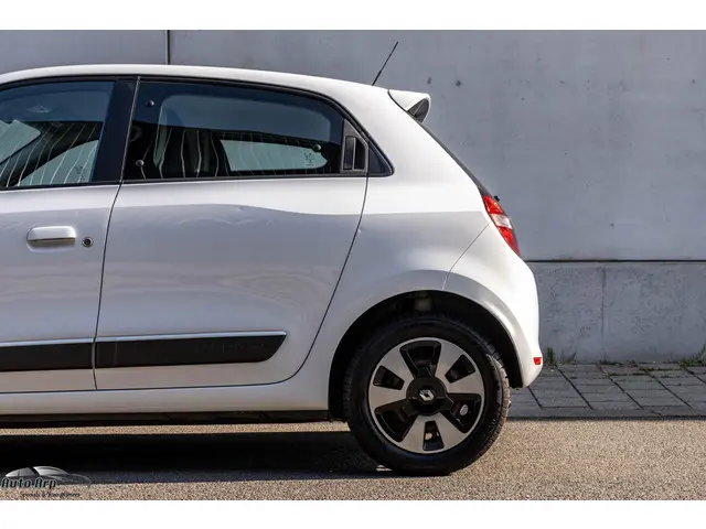 Renault Twingo 1.0 SCe Expression 2015 Benzine 10
