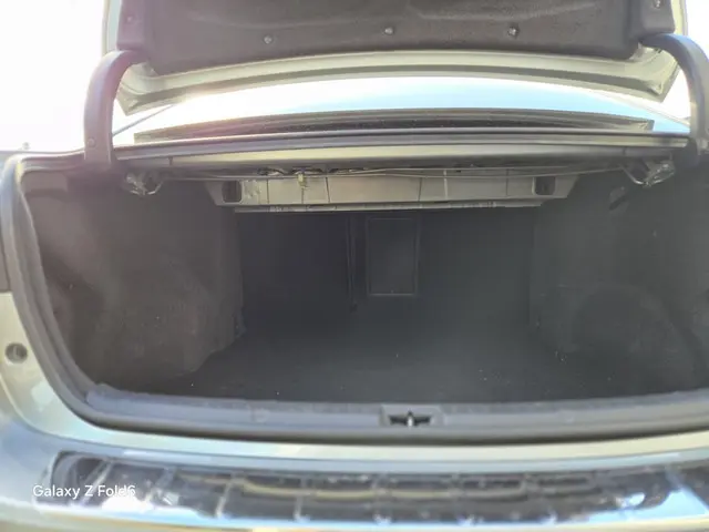 Toyota Avensis 1.8 VVT-i Executive 2017 Benzine 17